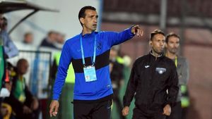 EXCLUSIV/ Dezvăluiri despre noul antrenor secund al lui Vintilă. "Nu este un tehnician de umplutură. A plecat de la noi din cauza problemelor cu banii!"