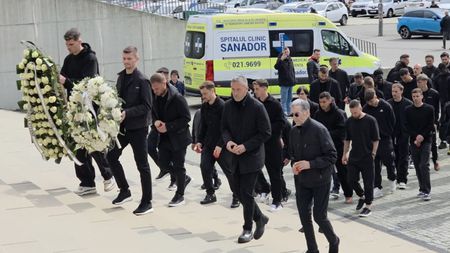 FCSB și-a luat adio de la Mircea Lucescu. Mirel Rădoi și Mihai Stoica au condus delegația echipei lui Gigi Becali