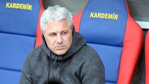 Cum a încercat Șumudică să explice înfrângerea care l-a aruncat de pe podium: "În fotbal există consecințe"