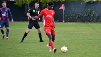 Un ghanez ajuns în România să semneze cu CFR Cluj strălucește la altă echipă, în Liga 3! În ultimul meci a marcat de la mijlocul terenului | VIDEO