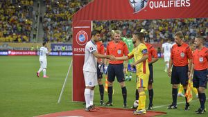 S-a dezlănțuit Lupu! "Nu mai au nimic în pantaloni, joacă mereu cu teamă". Cum a fost înjurat de Mutu și caracterizarea lui Budescu 