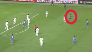 Singurul gol de ieri mai frumos decât cel al lui Rusescu! "Rachetă sol vinclu", după o fază cum nu vezi nici la Barcelona: 50 de secunde de pase consecutive!