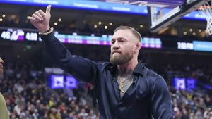 Milionarul a ascuns aur de 100.000 de dolari în gunoaiele din Capitală. Oamenii trebuie să găsească bucățile lăsate de Conor McGregor