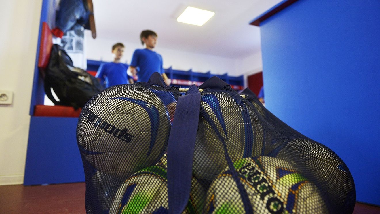 FCSB a făcut 6 transferuri dintr-un foc! Întăriri pentru academia campioanei