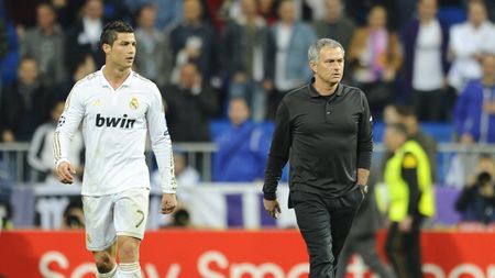 BarÃ§a s-a apropiat la 8 puncte, Mourinho a "ERUPT":** "Arbitrul a făcut două greșeli ENORME! Nu e cazul să-mi critic jucătorii"