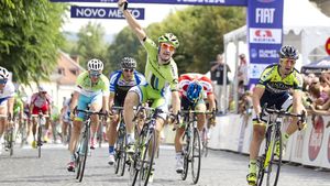 Rezultat excelent pentru ciclismul românesc: Eduard Grosu a terminat pe locul 2 în ultima etapă a Turului Sloveniei