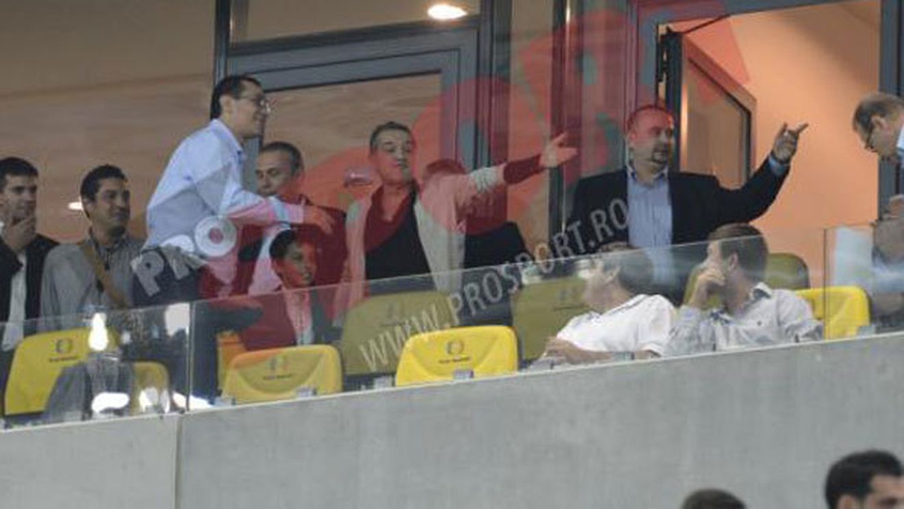 Becali plutește de fericire, după victoria cu CFR:** "Aduceți adversari, că n-avem cu cine juca! Lăsați-ne să ne pregătim de Liga Campionilor!" Cine sunt remarcații