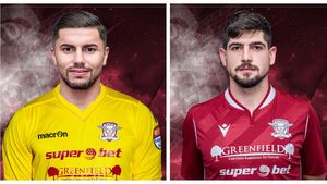 Rapid continuă transferurile. Alți doi jucători puși pe liber de UTA sunt buni pentru giuleșteni