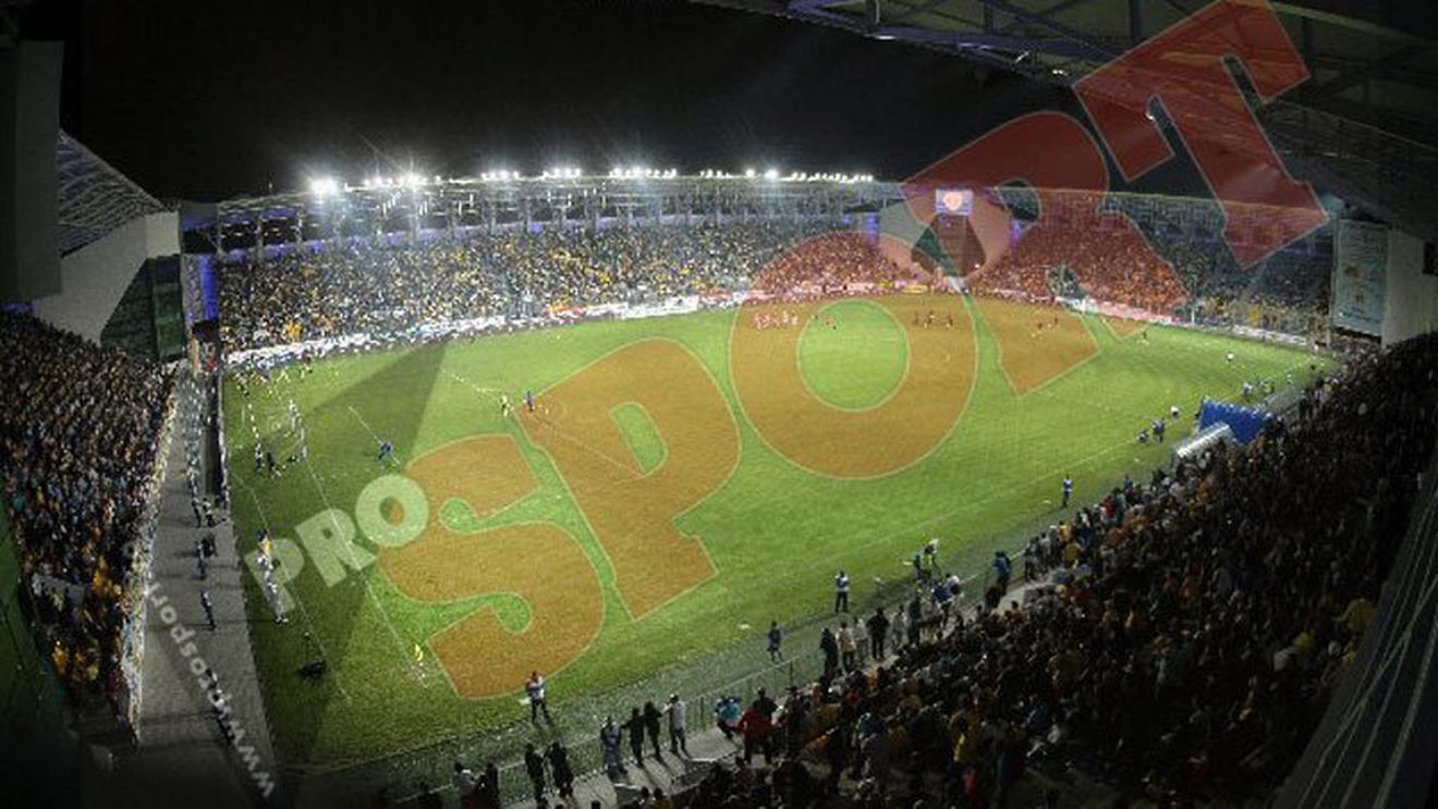 Percheziții la Primăria Ploiești! Procurorii au ridicat mai multe documente și fac verificări asupra premiilor acordate către clubul Petrolul. UPDATE Reacția lui Capră