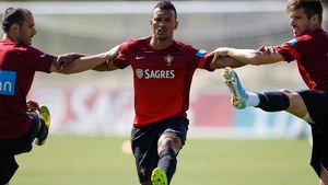 Galata, drum închis. Nani, între Juve și Monaco