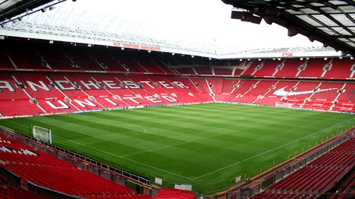 O nouă problemă pentru Manchester United: gazonul de pe Old Trafford miroase puternic a usturoi