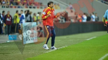 Pițurcă, "implanturi" reușite: "Sunt bucuros! Nistor și Maxim au jucat foarte bine"! **Singura nemulțumire după partida cu Belgia: