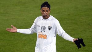 Ronaldinho a revenit la antrenamentele echipei Queretaro