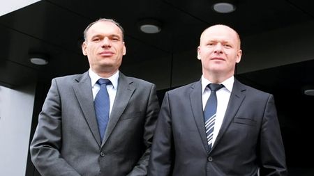 Frații Pavăl redeschid mai devreme hotelul de 5 stele în care au promis că bagă 45.000.000 de euro. Lovitura patronilor din fotbalul românesc cu stabilimentul de pe malul lacului Garda, din Italia