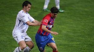 Gigi l-a impus pe Ionescu** titular!