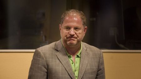 „Așteptam o reacție echilibrată, fără populism, după evenimentele fără precedent din România - Kosovo”. Jurnalistul kosovar își pune toată țara în cap și distruge gestul fotbaliștilor lui Foda