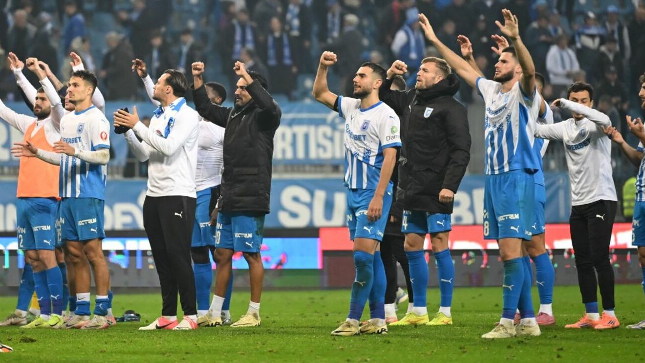 Cum e prezentată Universitatea Craiova de către cei de la Rapid Viena. „Au fost vremuri întunecate!”