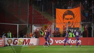 VIDEO REZUMAT** "Câinii" galbeni! La față! Galatasaray - Dinamo 4-1