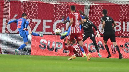 Omul meciului și deziluzia partidei în Sepsi - FCSB! Fostul stelist a ajutat indirect echipa roș-albastră să ajungă pe loc de play-off în Superliga