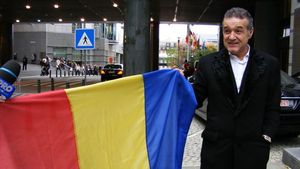 "Steaua și Becali sunt mai puternici **decât Sandu!" TU CE CREZI?