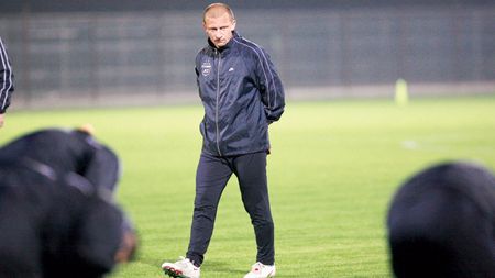 "Munti", pierdut pe mâna vărului!** Cum a fost dat afară Dorinel de la Steaua