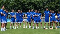 Cea mai grăbită formație din Superliga s-a reunit cu 23 de jucători! Care sunt noutățile de lot și țintele pentru campania de achiziții