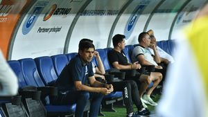Pițurcă îi aduce pe olteni cu picioarele pe pământ: "Așteptările sunt mari de la mine, dar..."