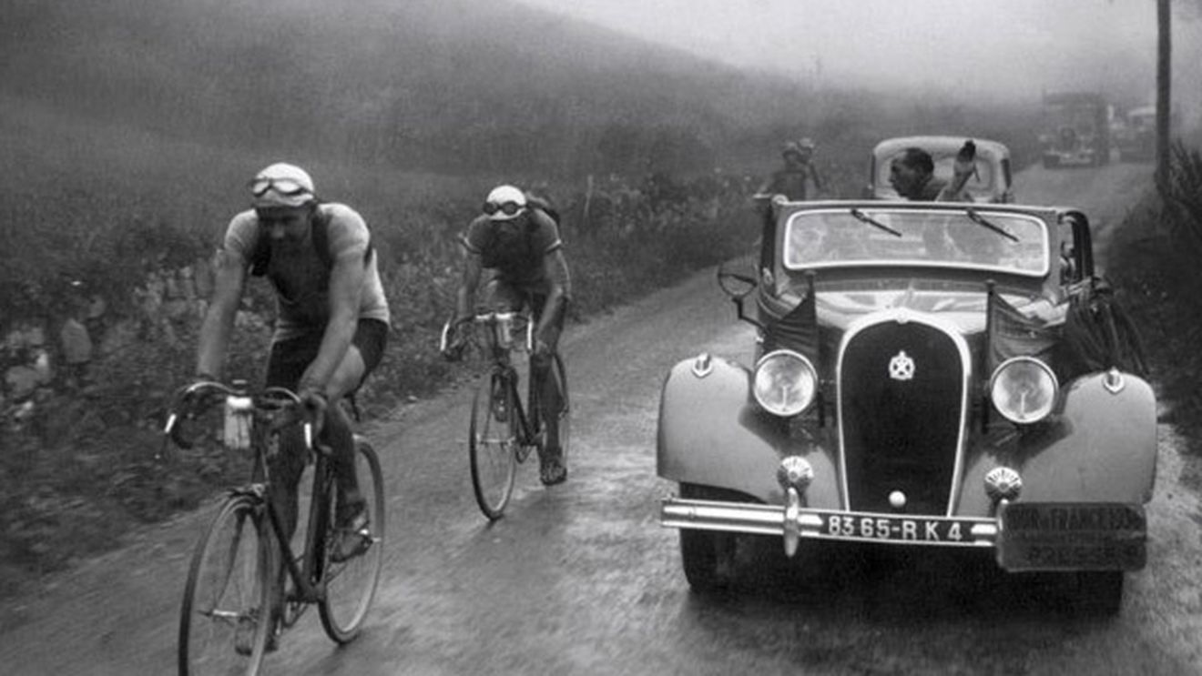 FOTO DE COLECȚIE **Cum arăta Turul Franței la începuturi