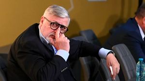 Gino Iorgulescu, declarație la notar prin care încearcă să-și salveze fiul. Judecătorii au luat imediat decizia în dosarul condamnării lui Mario Iorgulescu