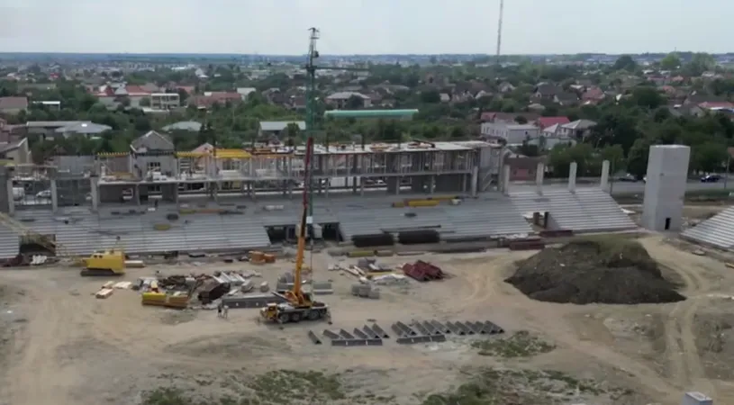 Stadionul-lego al Timișoarei va fi deținut de două instituții. Lucrările au ajuns la un stadiu de 70 la sută