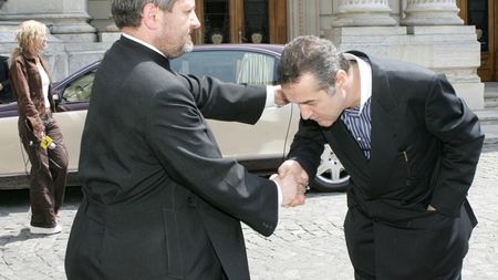 "Merg des la biserică, dar nu la cea la care merge Gigi Becali!"