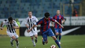 Surpriza lui Piți, pe lista lui Levi!** Jucătorul cu care Steaua pregătește închiderea campaniei de transferuri: "E cel mai bun din țară!"