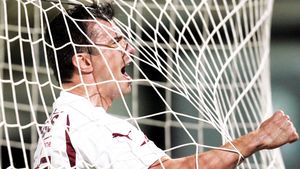 Pancu: "Mă retrag doar campion!** Doamne-ajută să înscriu în poarta Stelei pe Ghencea"