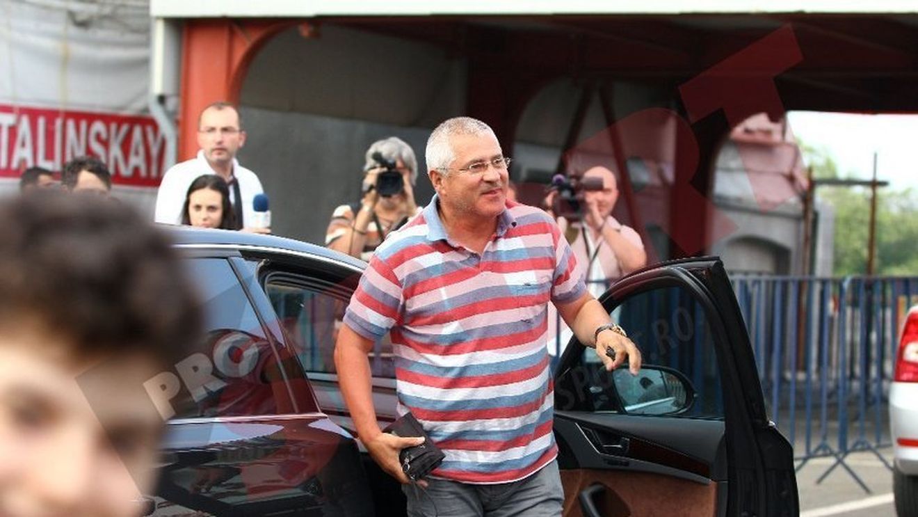 Au venit de pe plajă și au câștigat. Cel mai sceptic dintre rapidiști a depus "armele": "Am văzut actele!" Dezvăluirea lui Manea