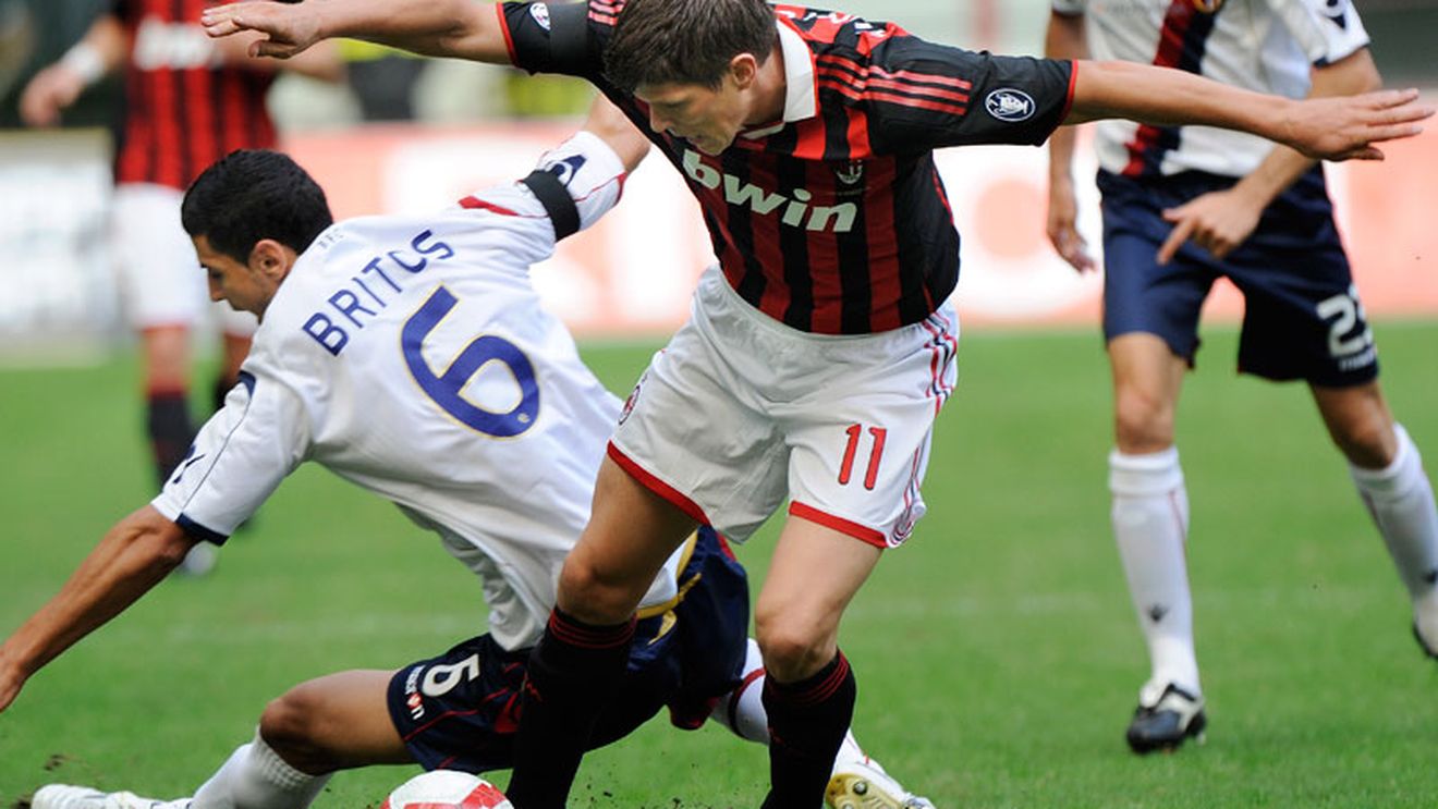 "Vânătorul", vânat de "tunari"**