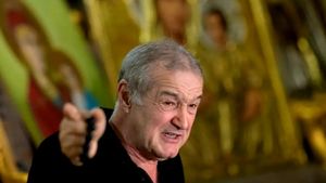 Propunere surpriză pentru postul de antrenor de la FCSB, dacă Elias Charalambous pleacă la Olympique Lyon! E unul dintre cei mai apropiați oameni de Gigi Becali: „A fost unul dintre cei mai talentați fotbaliști români!” | EXCLUSIV