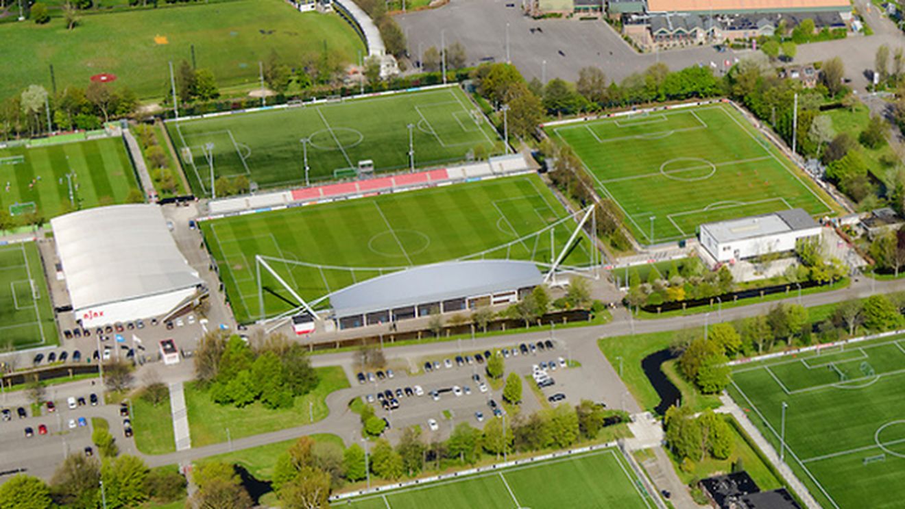 Proiect de un milion de euro în liga a patra! "Sunt oameni cu mare potență financiară care iubesc această echipă!"