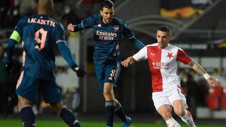 Arsenal, lecție de fotbal cu Slavia Praga! Nicolae Stanciu a părăsit Europa League. Villarreal și Manchester United, victorii fără emoții
