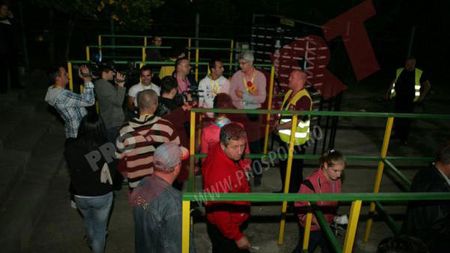 Panică la Vaslui!** Un incendiu a izbucnit în incinta stadionului după încheierea meciului de aseară!