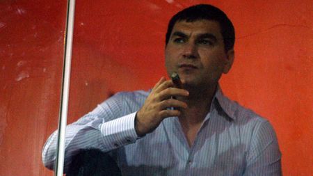 EXTRA Cristi Borcea a rupt tăcerea despre relațiile amoroase în paralel: „Niciodată n-aveam mai puțin de 4-5 femei în același timp”