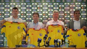 Noii selecționeri ai echipelor de juniori sunt optimiști. Au semnat un contract pe un an si vor să ajute naționala lui Pițurcă: "Trebuie să obținem o calificare, chiar și urâtă"