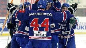 Steaua - Dunărea Galați, finală surpriză la hochei pe gheață. "Roș-albaștrii" au cucerit ultimul titlu în 2006, iar Galațiul e pentru prima oară în istoria calificată în ultimul act