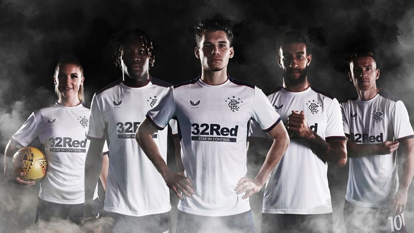 Ianis Hagi, model la Rangers! Internaționalul român, din nou în centrul atenției la prezentarea noului echipament | FOTO