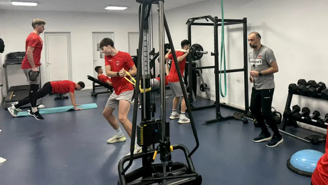 CS Tunari a început cantonamentul de iarnă la Cheile Grădiștei. Dinu Todoran e optimist în lupta pentru salvarea de la retrogradare