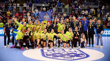 Transferuri de marcă la Corona Brașov. Două jucătoare de națională au fost prezentate oficial