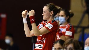 SCM Rm. Vâlcea, victorie cu greutate în Liga Campionilor: 25-23 cu Buducnost Podgorica. Echipa lui Florentin Pera și-a consolidat locul 6 în Grupa B