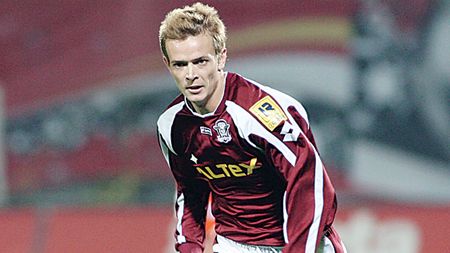 Griffiths, împrumut în Australia