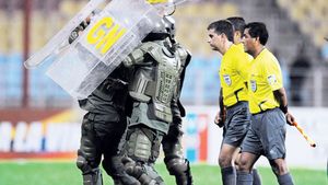 Măsuri revoluționare în Liga 1!** Balaj&co, instruiți împotriva corupției de angajați MAI! Crăciunescu pune la cale o 'pepinieră' pentru arbitri