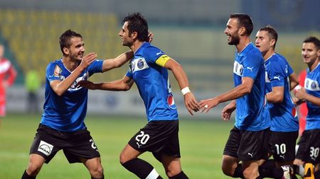 Dică îi ridică. Prima victorie acasă pentru echipa lui Hagi, după 7 etape. Viitorul - U Cluj 1-0