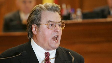 Vadim: "Sandu și Pițurcă ar fi trebuit să aibă decența să demisioneze!"